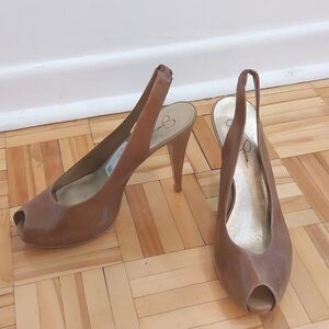 Jessica Simpson peep toe high heels platform pump shoes size 39